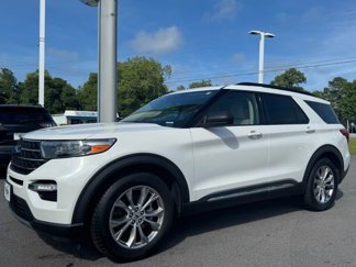 Used 2022 Ford Explorer XLT w/ Equipment Group 202A image 1