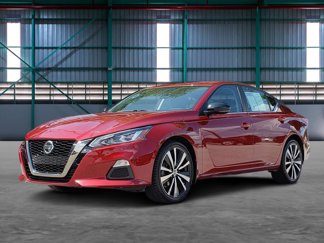 Used 2021 Nissan Altima 2.5 SR w/ SR Premium Package image 1