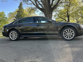 Used 2012 Audi A8 L 4.2 image 1