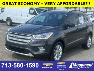 Used 2019 Ford Escape SEL image 1
