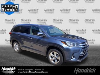 Used 2019 Toyota Highlander Limited image 1