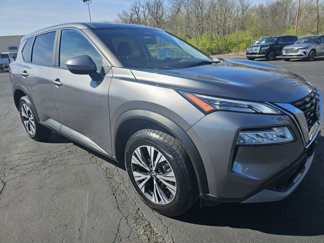Used 2023 Nissan Rogue SV image 1