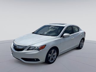 Used 2015 Acura ILX w/ Technology Package image 1