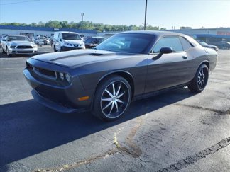 Used 2014 Dodge Challenger SXT w/ Super Sport Group (SS/T) image 1