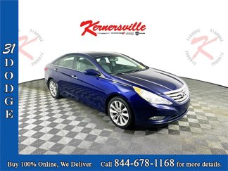 Used 2013 Hyundai Sonata SE image 1