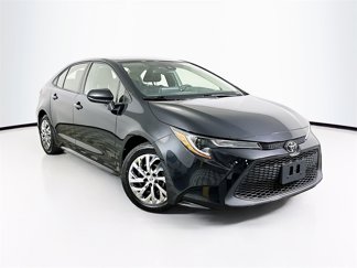 Used 2021 Toyota Corolla LE image 1