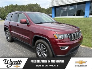 Used 2019 Jeep Grand Cherokee Laredo w/ Security & Convenience Group image 1