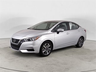 Used 2021 Nissan Versa SV image 1