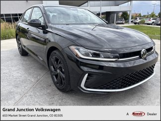 New 2025 Volkswagen Jetta SE image 1