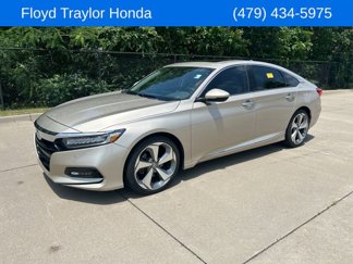 Used 2018 Honda Accord Touring image 1