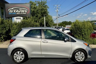 Used 2014 Toyota Yaris L image 1