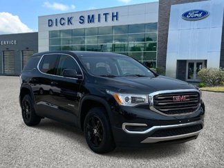 Used 2019 GMC Acadia SLE image 1