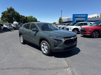 New 2025 Chevrolet Trax LS w/ LS Convenience Package image 1