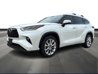 Used 2021 Toyota Highlander Limited image 1