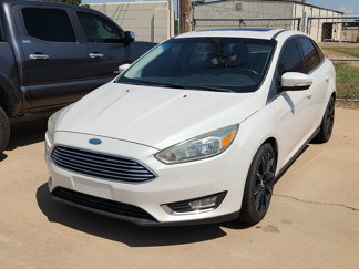 Used 2015 Ford Focus Titanium image 1