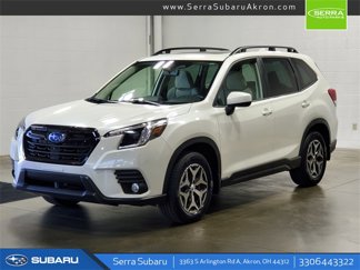 Used 2022 Subaru Forester Premium image 1