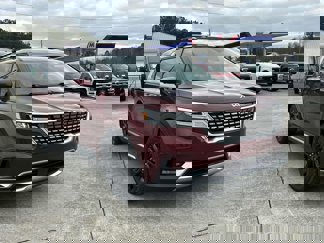 Used 2022 Kia Carnival SX image 1