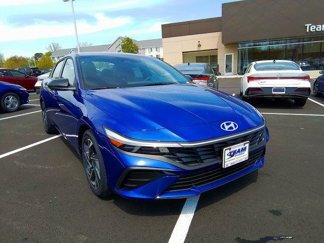 New 2025 Hyundai Elantra Sport image 1