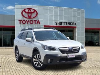 Used 2020 Subaru Outback Premium image 1