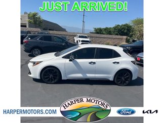Used 2020 Toyota Corolla SE w/ Carpet Mat Package image 1