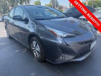 Used 2018 Toyota Prius Two image 1