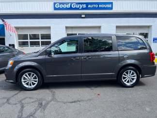 Used 2019 Dodge Grand Caravan SXT image 1