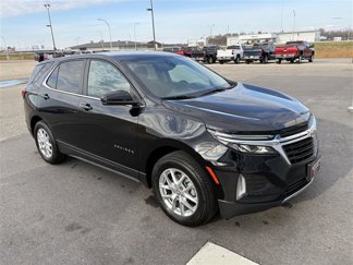 Used 2024 Chevrolet Equinox LT image 1