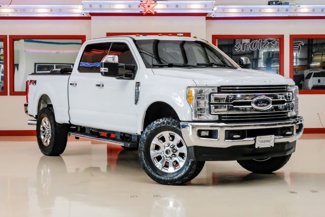 Used 2017 Ford F250 Lariat w/ Chrome Package image 1