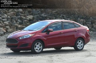 Used 2016 Ford Fiesta SE image 1