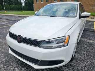 Used 2014 Volkswagen Jetta SE image 1