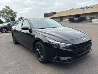 Certified 2023 Hyundai Elantra SEL image 1