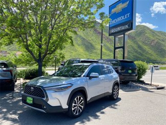 Used 2022 Toyota Corolla Cross XLE image 1
