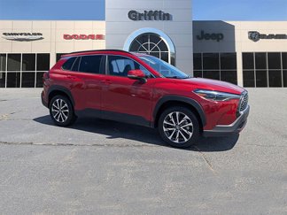 Used 2022 Toyota Corolla Cross XLE image 1