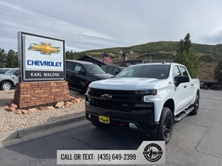 Used 2021 Chevrolet Silverado 1500 LT Trail Boss w/ LPO, Dark Essentials Package image 1
