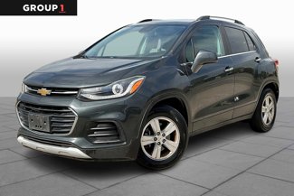 Used 2017 Chevrolet Trax LT w/ LT Convenience Package image 1