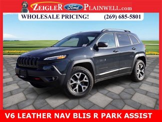 Used 2017 Jeep Cherokee Trailhawk image 1