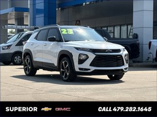 Used 2023 Chevrolet TrailBlazer RS w/ Sun and Liftgate Package image 1