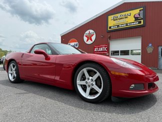 Used 2005 Chevrolet Corvette Coupe w/ Preferred Equipment Group image 1