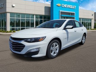 New 2025 Chevrolet Malibu LS image 1