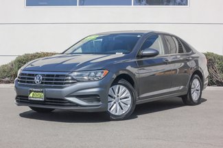 Used 2019 Volkswagen Jetta S image 1