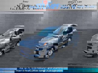 Certified 2022 Ford Escape SE w/ Cold Weather Package image 1