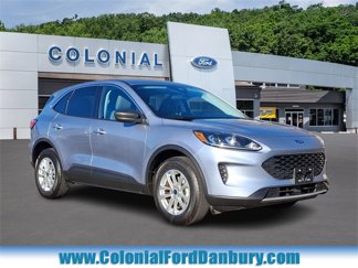 Certified 2022 Ford Escape SE w/ Cold Weather Package image 1