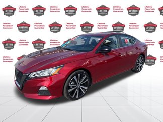 Certified 2022 Nissan Altima 2.5 SR image 1
