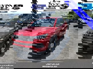 Used 2024 Jeep Compass Latitude image 1