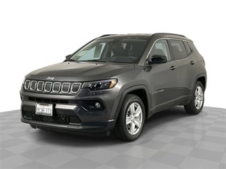 Used 2022 Jeep Compass Latitude image 1