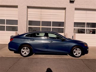 Used 2024 Chevrolet Malibu LS image 1