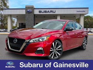 Used 2020 Nissan Altima 2.5 SR image 1