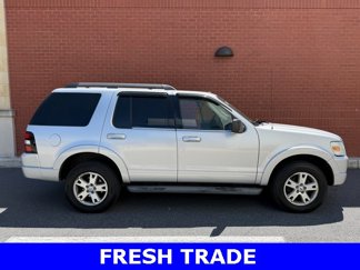 Used 2010 Ford Explorer XLT image 1