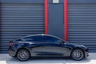 Used 2020 Tesla Model 3 Standard Range Plus image 1