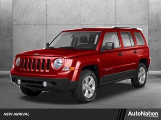 Used 2013 Jeep Patriot Latitude w/ Altitude Pkg image 1